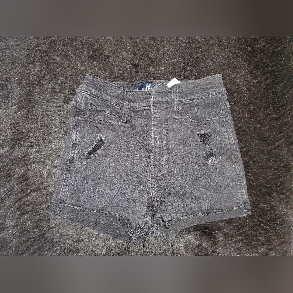 Hollister Size 0 Black Denim Shorts.
